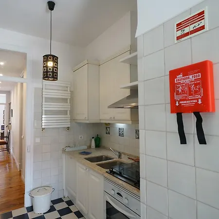 Classy Duplex Appartement Algés